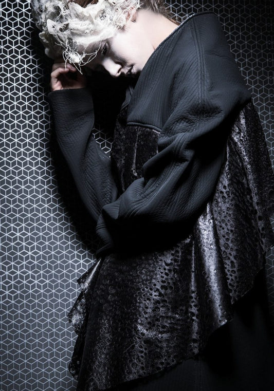 HOW TO BE STYLISH AFTER 40 YEARS: RULES BY ANGELINA JOLIE!