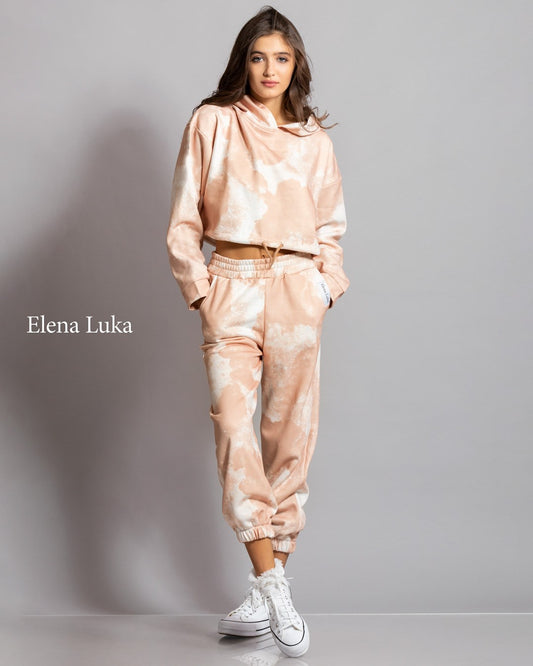 How to wear a tracksuit and be trendy
