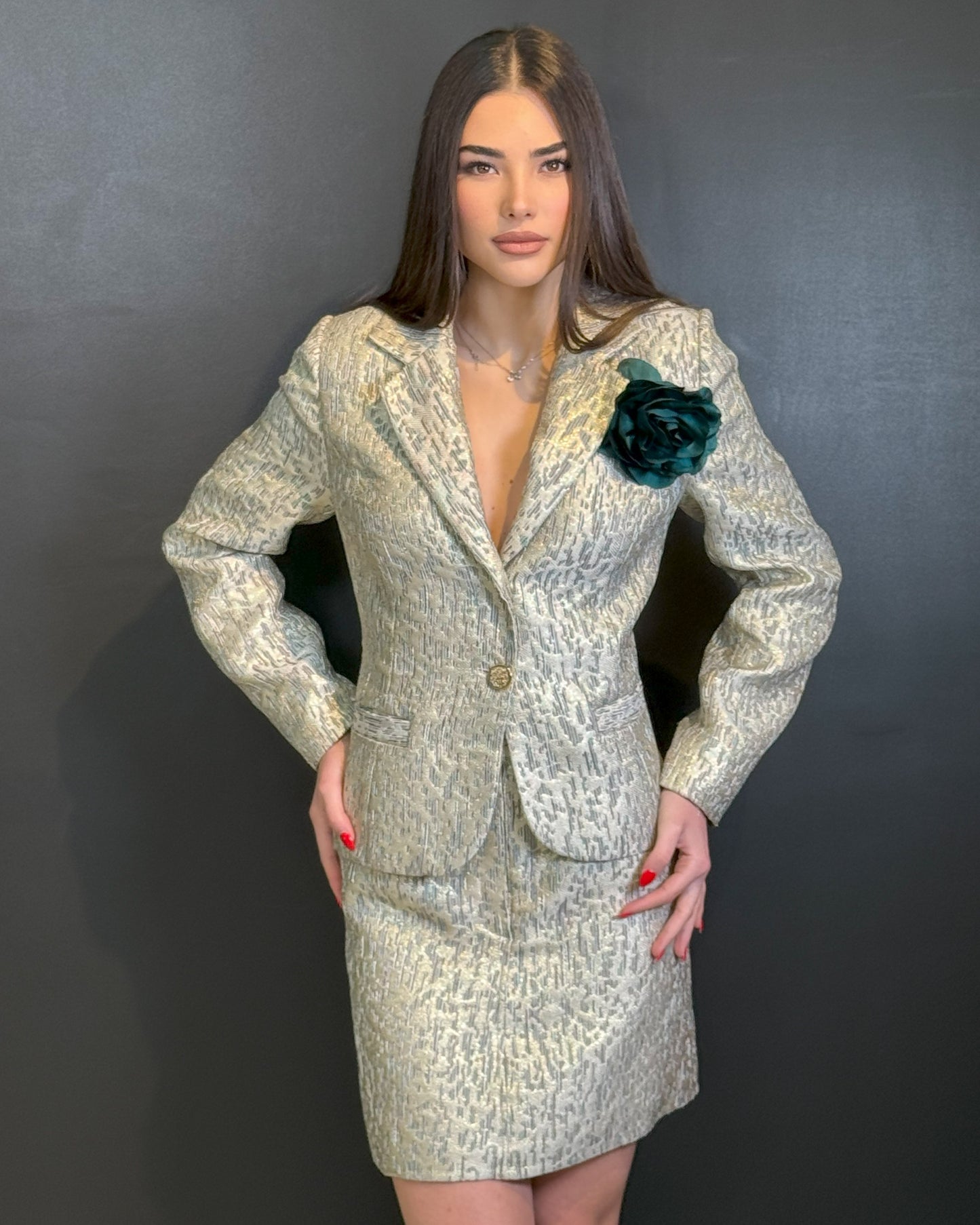 Regal Poise Brocade Set