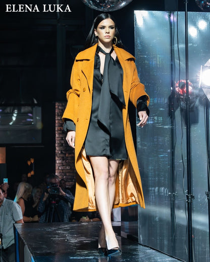 Фустан од сатенска кошула