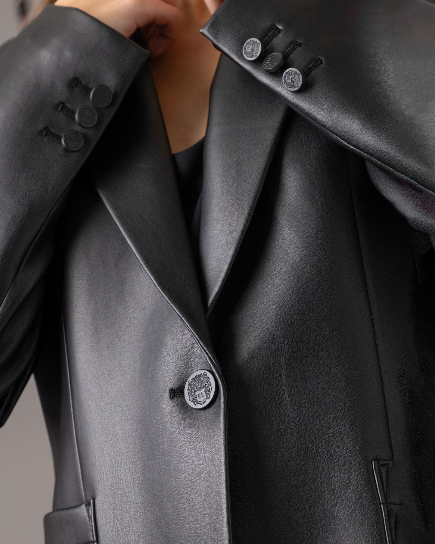 Obsidian Form Blazer