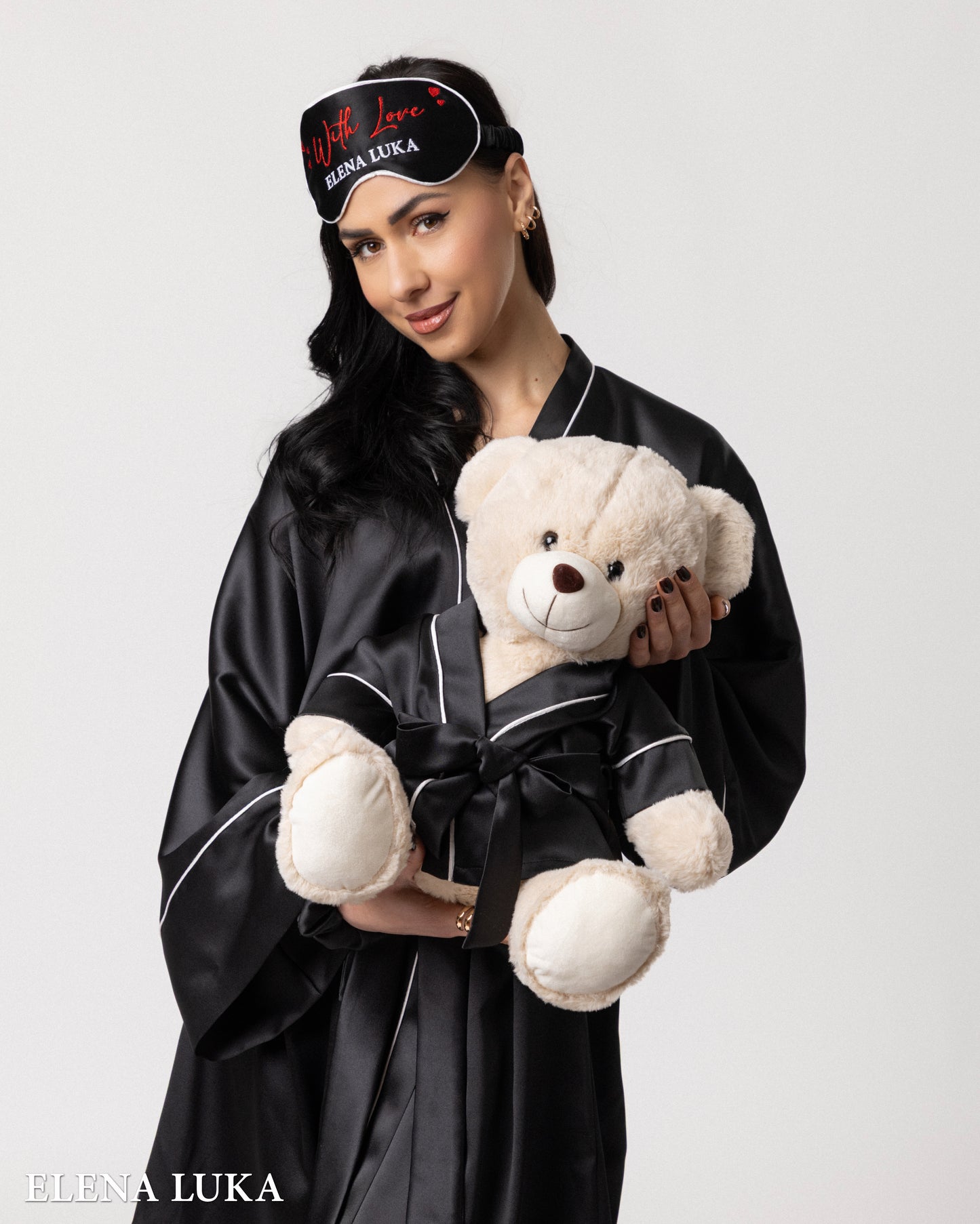 Robe Set with Eye Mask – With Love (Black)