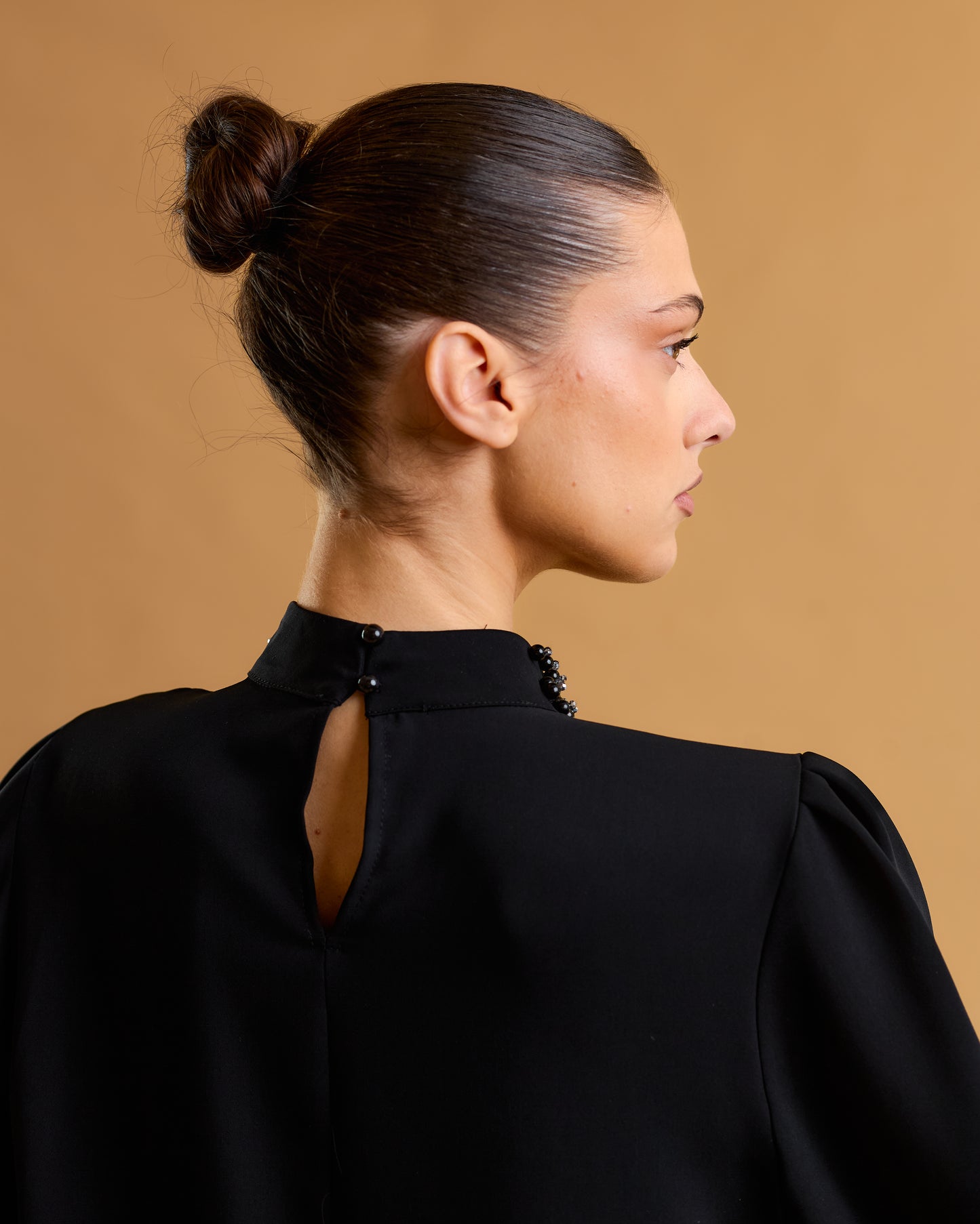 Perluna Noir Blouse