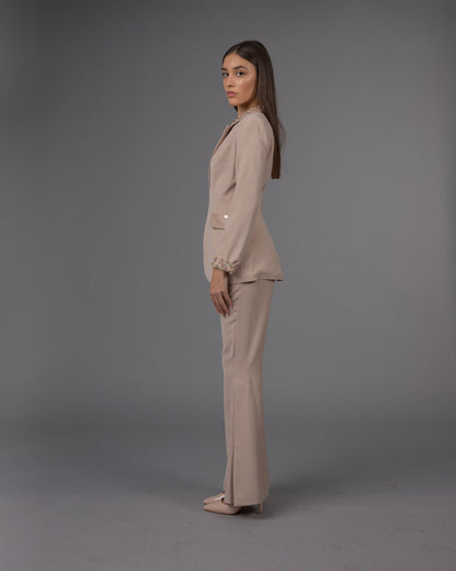 Ансамблот Аурелија бисер 