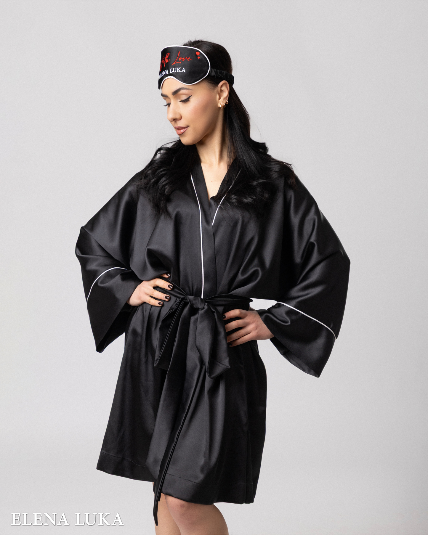 Robe Set with Eye Mask – With Love (Black)