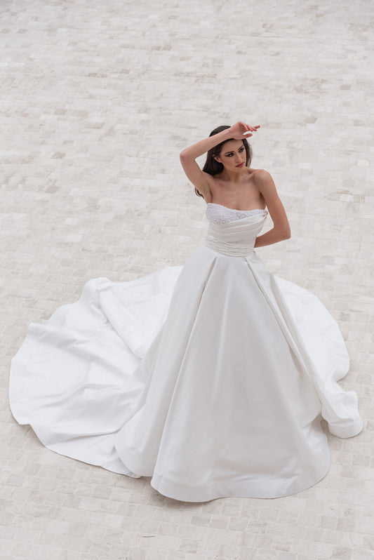 Wedding dress