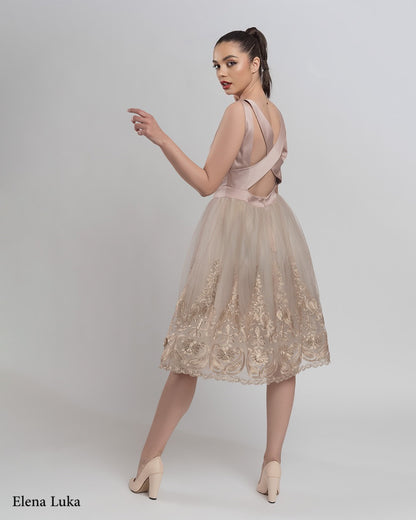 Романтичен матурски фустан