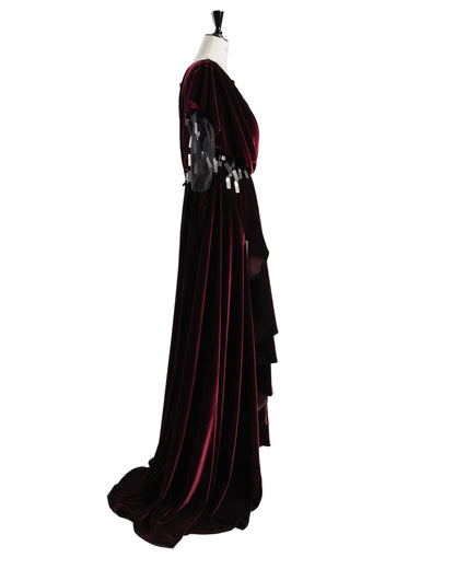 Долг кадифен фустан