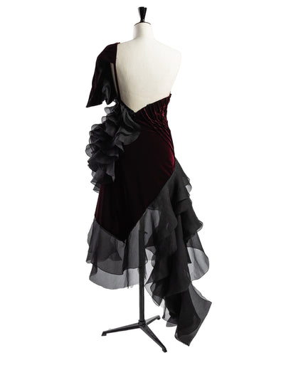 Асиметричен кадифеен фустан