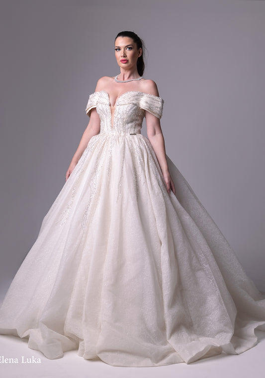 Wedding dress