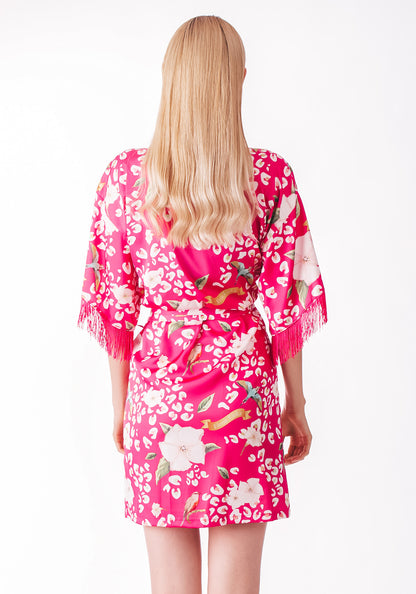 Обвивка фустан