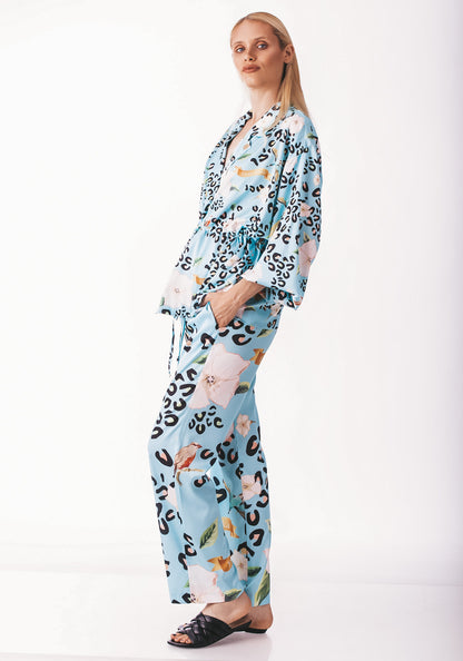 Цветен комплет со потпис