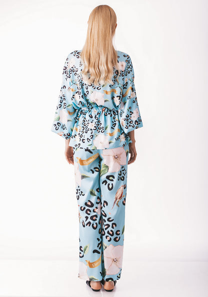 Цветен комплет со потпис