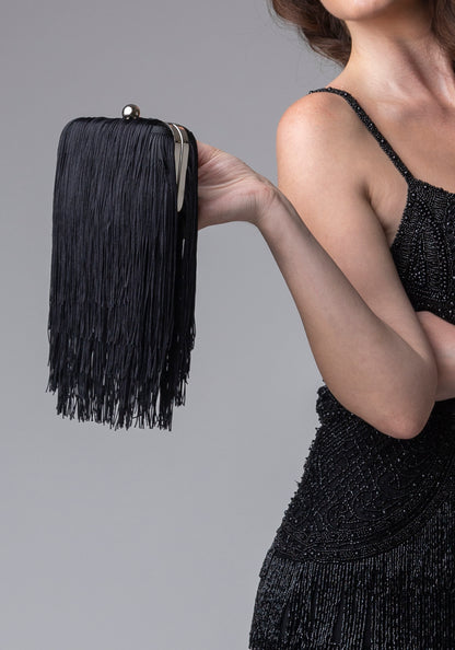 Црна луксузна чанта