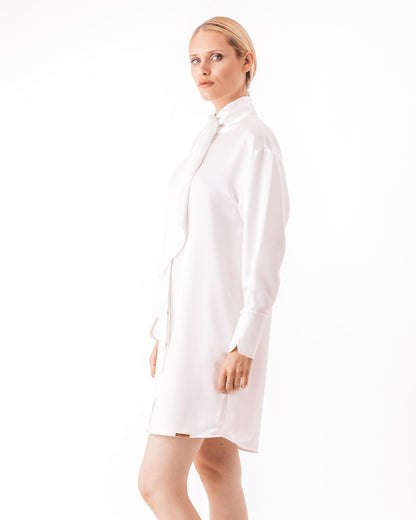 Фустан од сатенска кошула