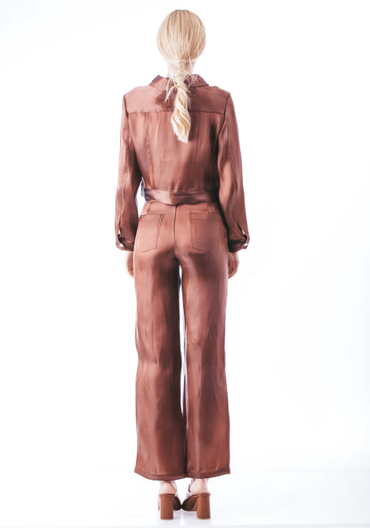 Металик скратена јакна и панталони