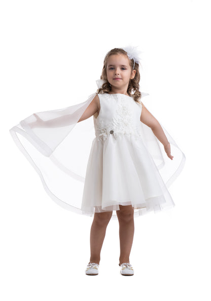 Кралски бел фустан 